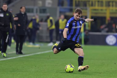 Nicolo Barella of FC Internazionale in action during Serie A 2022/23 football match between FC Internazionale and Empoli FC at Giuseppe Meazza Stadium, Milan, Italy on January 23, 2023 - Credit: Fabrizio Carabelli/LiveMedi