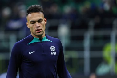 Lautaro Martinez of FC Internazionale warms up during Serie A 2022/23 football match between FC Internazionale and Empoli FC at Giuseppe Meazza Stadium, Milan, Italy on January 23, 2023 - Credit: Fabrizio Carabelli/LiveMedi