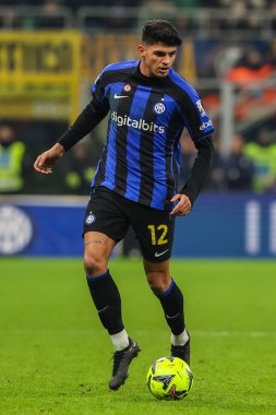 Raoul Bellanova of FC Internazionale in action during Serie A 2022/23 football match between FC Internazionale and Empoli FC at Giuseppe Meazza Stadium, Milan, Italy on January 23, 2023 - Credit: Fabrizio Carabelli/LiveMedi