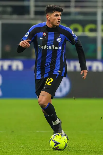 Raoul Bellanova of FC Internazionale in action during Serie A 2022/23 football match between FC Internazionale and Empoli FC at Giuseppe Meazza Stadium, Milan, Italy on January 23, 2023 - Credit: Fabrizio Carabelli/LiveMedi