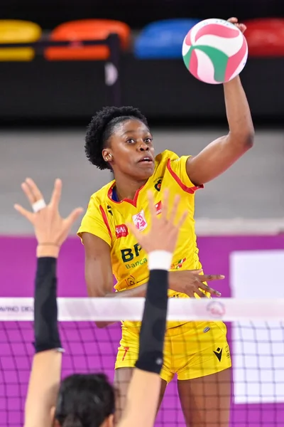 Lorrayna Marys Da Silva (Volley Bergamo 1991) during Volleyball Italian Women Cup Savino Del Bene Scandicci vs Volley Bergamo 1991 at the Pala Wanny in Florence, Italy, January 25, 2023 - Credit: Lisa Guglielm