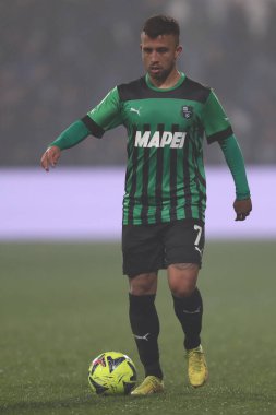 Matheus Henrique of U.S. Sassuolo Calcio in action during the Serie A match between U.S. Sassuolo Calcio and Atalanta Bergamasca Calcio at Mapei Stadium-Citta del Tricolore on February 4, 2023 in Reggio Emilia, Italy. - Credit: Luca Amedeo Bizzarri/L
