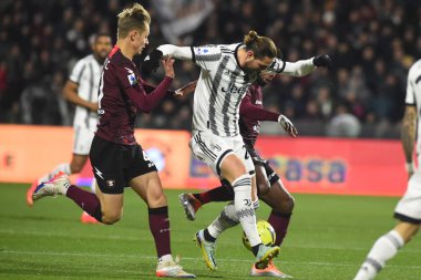 Adrien Rabiot of Juventus FC competes for the ball with Tonny Vilhena of US Salernitana   during the Serie A match between US Salernitana 1919 v Juventus FC  at Arechi  Stadium  - Credit: Agostino Gemito/LiveMedi
