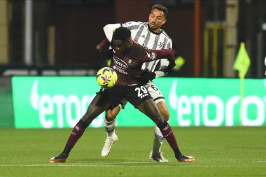Boulaye Dia of US Salernitana  competes for the ball with Danilo of Juventus FC  during the Serie A match between US Salernitana 1919 v Juventus FC  at Arechi  Stadium  - Credit: Agostino Gemito/LiveMedi
