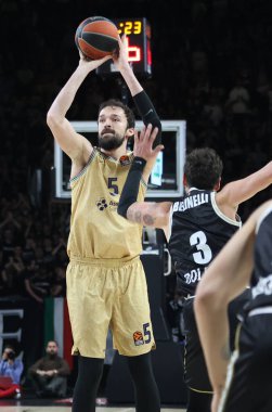 Sertac Sanli (FC Barcelona) during the Euroleague basketball championship match Segafredo Virtus Bologna Vs. 
FC Barcelona - Bologna, Italy, February 09, 2023 at Segafredo Arena - Credit: Michele Nucci/LiveMedi