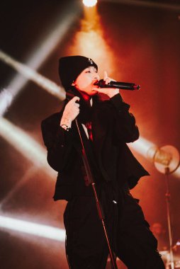 Keshi on stage during Music Concert Keshi - Hell & Back tour at the Fabrique in Milan, Italy, February 10, 2023 - Credit: Rossella Mel