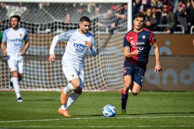 Gennaro Acampora of Benevento Calcio during Italian soccer Serie B match Cagliari Calcio vs Benevento Calcio at the Unipol Domus in Cagliari, Italy, February 11, 2023 - Credit: Luigi Can