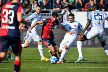 Nunzio Lella of Cagliari Calcio during Italian soccer Serie B match Cagliari Calcio vs Benevento Calcio at the Unipol Domus in Cagliari, Italy, February 11, 2023 - Credit: Luigi Can