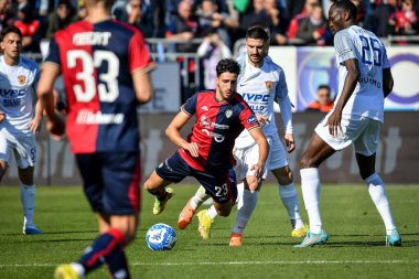 Nunzio Lella of Cagliari Calcio during Italian soccer Serie B match Cagliari Calcio vs Benevento Calcio at the Unipol Domus in Cagliari, Italy, February 11, 2023 - Credit: Luigi Can