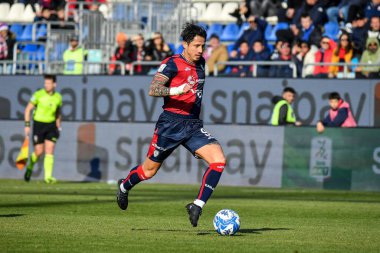 Gianluca Lapadula of Cagliari Calcio during Italian soccer Serie B match Cagliari Calcio vs Benevento Calcio at the Unipol Domus in Cagliari, Italy, February 11, 2023 - Credit: Luigi Can
