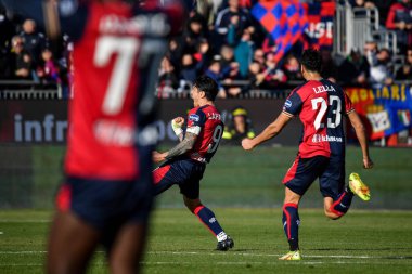 Gianluca Lapadula of Cagliari Calcio, Esultanza, Joy After scoring goal, during Italian soccer Serie B match Cagliari Calcio vs Benevento Calcio at the Unipol Domus in Cagliari, Italy, February 11, 2023 - Credit: Luigi Can