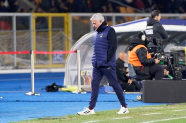 Coach Jose Mourinho (AS Roma) during italian soccer Serie A match US Lecce vs AS Roma at the Via Del Mare stadium in Lecce, Italy, February 11, 2023 - Credit: Emmanuele Mastrodonat