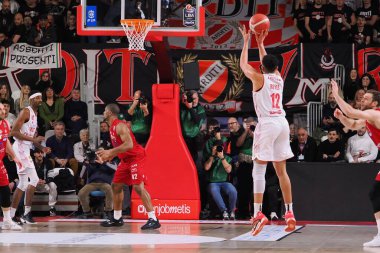 Justin Reyes (Pallacanestro Openjobmetis Varese) İtalya Basketbol Şampiyonası 'nda Açık Jobmetis Varese, EA7 Emporio Armani Milano' ya karşı Varese, İtalya 'da Enerxenia Arena' da, 12 Şubat 2023 - Fotoğraf: Savino Paolell