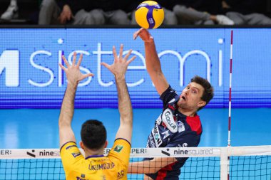 Oleg Antonov (Valsa Group Modena)(Gioiella Prisma Taranto) In action during the match of Italian SuperLega Volley  Championship season 22/23 at Palapanini in Modena (Italy) - Credit: Fabio Patamia/LiveMedi