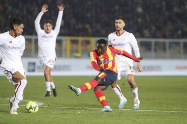 Lameck Banda (Lecce) in action during italian soccer Serie A match US Lecce vs AS Roma at the Via Del Mare stadium in Lecce, Italy, February 11, 2023 - Credit: Massimiliano Carnabuc