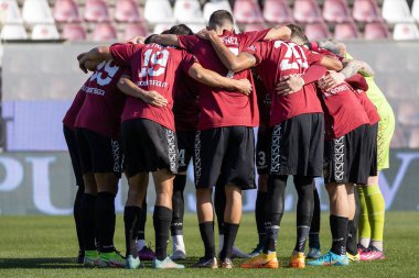 Reggina team during Italian soccer Serie B match Reggina 1914 vs AC Pisa at the Oreste Granillo stadium in Reggio Calabria, Italy, February 11, 2023 - Credit: Valentina Giannetton