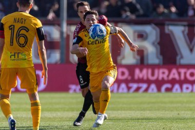Vasile Morutan Pisa carries the ball during Italian soccer Serie B match Reggina 1914 vs AC Pisa at the Oreste Granillo stadium in Reggio Calabria, Italy, February 11, 2023 - Credit: Valentina Giannetton