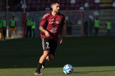 menez Jeremy Reggina carries the ball during Italian soccer Serie B match Reggina 1914 vs AC Pisa at the Oreste Granillo stadium in Reggio Calabria, Italy, February 11, 2023 - Credit: Valentina Giannetton