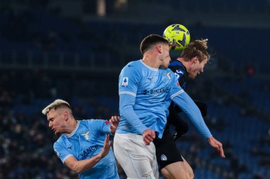 Nicolo Casale of SS LAZIO and Rasmus Hojlund of Atalanta during italian soccer Serie A match SS Lazio vs Atalanta BC at the Olimpico stadium in Rome, Italy, February 11, 2023 - Credit: Raffaele Cont