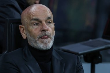 Stefano Pioli Head Coach of AC Milan looks on during Serie A 2022/23 football match between AC Milan and Torino FC at San Siro Stadium, Milan, Italy on February 10, 2023 - Credit: Fabrizio Carabelli/LiveMedi