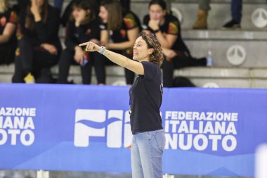 İtalyan Kadınlar Coppa Italia sutopu çeyrek finallerinde teknik direktör Aleksandra Cotti (RN Florentia) - Roma, İtalya 'daki Polo Acquatico Frecciarossa' da Ekipe Orizzonte vs RN Florentia - Fotoğraf: Luigi Marian