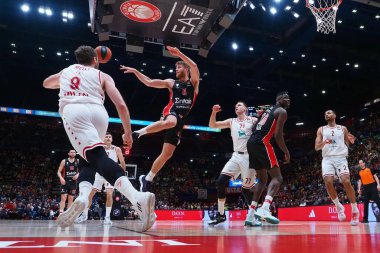 Basketbol Euroleague Şampiyonası 'nda Thomas Walkup (Olympiacos Piraeus) EA7 Emporio ArmaniMilano' ya karşı Olimpiyatlar, İtalya 'nın Milano şehrinde düzenlenen Assago Forumu' nda, 3 Mart 2023 - Fotoğraf: Savino Paolell