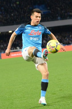 SSC Napoli 'den Hirving Lozano, Diego Armando Maradona Stadyumu' nda SSC Napoli ve SS Lazio arasında oynanan Serie A karşılaşmasında görülüyor.