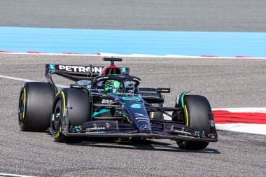 & # xA; George Russell (GBR) Mercedes W14 E Performansı & # xA; & # xA; & # xA; durinFORMULA 1 GULF BAHRAIN GRAND PRIX 2023 - Kredi: Alex Galli / Alessio De Marco / / / LiveMedi