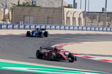 & # xA; Carlos Sainz (SPA) Ferrari F1-23 & # xA; & # xA; & xA; & # durinFORMULA 1 GULF BAHRAIN GRAND PRIX 2023 - Kredi: Alex Galli / Alessio De Marco / / / LiveMedi