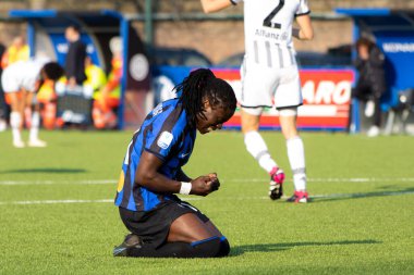 İtalya Coppa Italya Kadınlar Futbol Maçı sırasında Tabitha Chawinga Portresi - Sesto San Giovanni 'deki Ernesto Breda Stadyumu' nda Naziler Arası Juventus FC 'ye karşı - Fotoğraf: Nicolas Morassutt