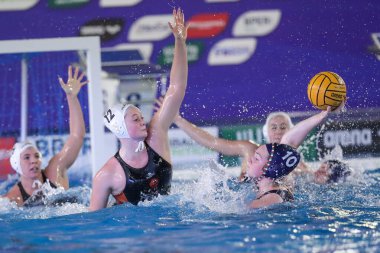 Abby Elizabeth Andrews (SIS Roma) İtalyan Kadınlar Coppa Italya sutopu maçında yarı final - SIS Romanları Polo Acquatico Frecciarossa 'da Ekipe Orizzonte' ye karşı - Fotoğraf: Luigi Marian