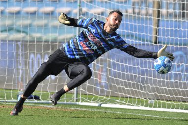 Nicolas David Andrade (Pisa) İtalya 'nın Pisa şehrindeki Arena Garibaldi' de oynanan Serie B karşılaşmasında ısınma turunda AC Pisa ile Palermo FC karşı karşıya geldi.