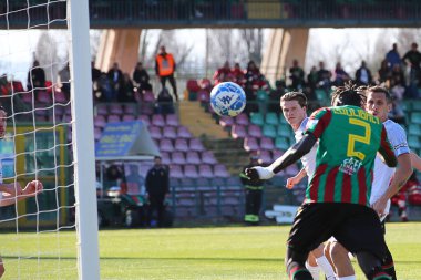 İtalyan futbol takımı Ternana Calcio-Benevento Calcio maçında Mamadou Koulibaly 'nin (Ternana) gölü Terni, İtalya' daki Libero Liberati stadyumunda, 5 Mart 2023 - Fotoğraf: Luca Marchett
