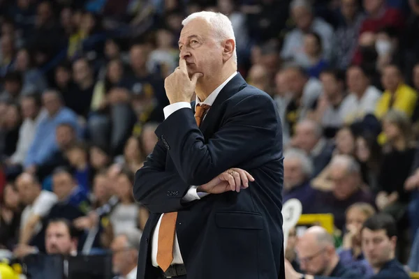 stock image Dragan Sakota head coach of UnaHotels Reggio Emilia during Italian Basketball A Serie  Championship Tezenis Verona vs UNAHotels Reggio Emilia at the Pala AGSM-AIM in Verona, Italy, March 05, 2023 - Credit: Roberto Tommasin