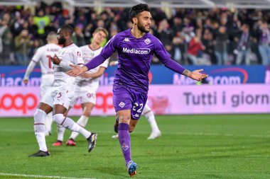 Nicolas Gonzalez (ACF Fiorentina) İtalya 'nın başkenti Floransa' daki Artemio Franchi Stadyumu 'nda oynanan ACF Fiorentina - Lisa Guglielm maçında gol attıktan sonra kutluyor.