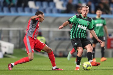 ABD 'li Davide Frattesi Sassuolo Calcio, 6 Mart 2023' te İtalya 'nın Reggio Emilia kentinde oynanan Mapei Stadyumu-Citta del Tricolore maçında ABD' li Sassuolo Calcio ve ABD 'li Cremonese arasında oynanan karşılaşmada görev aldı. - Fotoğraf: Luca Amedeo Bizzarri / LiveMedi