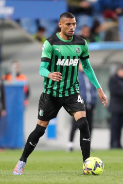 6 Mart 2023 'te İtalya' nın Reggio Emilia kentinde, Mapei Stadyumu-Citta del Tricolore 'da ABD' li Sassuolo Calcio ve ABD 'li Cremonese arasında oynanan Serie A karşılaşması sırasında ABD' li Ruan Tressoldi eylemde. - Fotoğraf: Luca Amedeo Bizzarri / LiveMedi