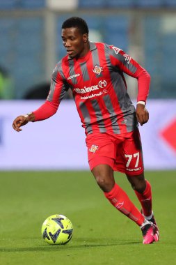 ABD Cremonese takımından David Okereke, 6 Mart 2023 'te İtalya' nın Reggio Emilia kentinde Mapei Stadyumu-Citta del Tricolore 'da ABD' li Sassuolo Calcio ve ABD Cremonese arasında oynanan maçta görev aldı. - Fotoğraf: Luca Amedeo Bizzarri / LiveMedi