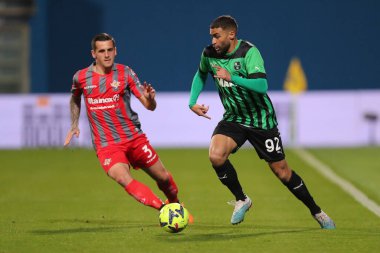 6 Mart 2023 'te İtalya' nın Reggio Emilia kentinde Mapei Stadyumu-Citta del Tricolore 'da ABD' li Sassuolo Calcio ile ABD Cremonese arasında oynanan Serie A maçı sırasında ABD 'li Sassuolo Calcio Defrel eylemde. - Fotoğraf: Luca Amedeo Bizzarri / LiveMedi