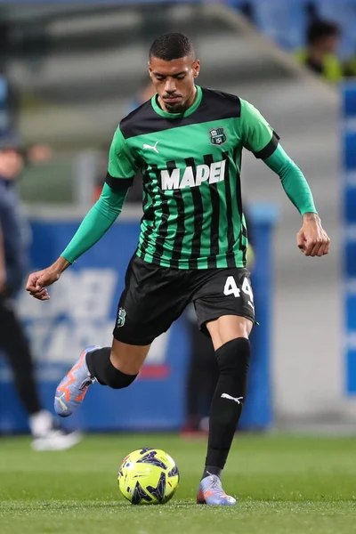 6 Mart 2023 'te İtalya' nın Reggio Emilia kentinde, Mapei Stadyumu-Citta del Tricolore 'da ABD' li Sassuolo Calcio ve ABD 'li Cremonese arasında oynanan Serie A karşılaşması sırasında ABD' li Ruan Tressoldi eylemde. - Fotoğraf: Luca Amedeo Bizzarri / LiveMedi