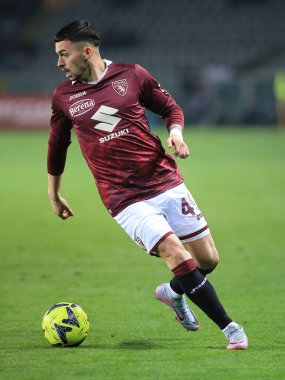 İtalya futbol takımı Serie A maçında Nemanja Radonjiç (Torino FC) Torino FC ile Bologna FC maçında Torino Grande Torino Stadyumu 'nda, Mart 06, 2023 - Fotoğraf: Claudio Benedett