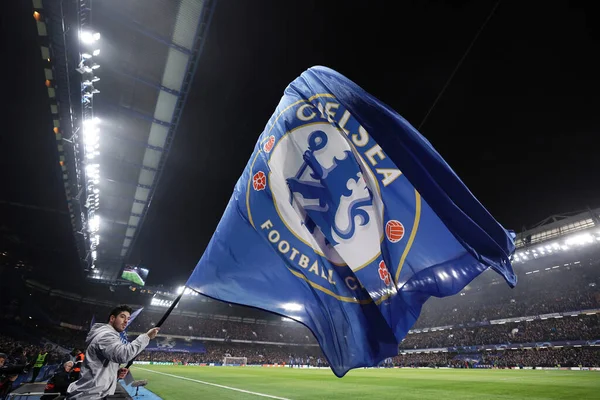 Chelsea Match Day Flag Waver Pitch Uefa Champions League Football — Stock Photo, Image