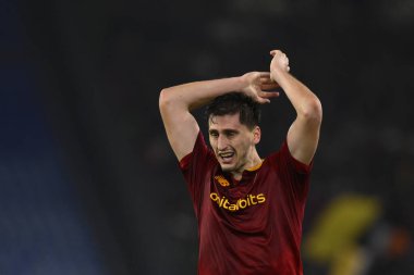 A.S. Roma 'dan Marash Kumbulla, 9 Mart 2023' te Roma 'daki Stadio Olimpico' da düzenlenen A.S. Roma ile Real Sociedad de Futbol arasında oynanan UEFA Avrupa Ligi 'nin 16. - Fotoğraf: Domenico Cippite