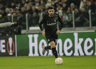 Uefa Avrupa Ligi sırasında SC Freiburglu Vincenzo Grifo, 09 Mart 2023 tarihinde Juventus ile Freiburg arasında İtalya 'nın Torino şehrindeki Allianz Stadyumu' nda oynanan futbol maçı: Nderim Kaceli - Fotoğraf: Nderim Kaceli / LiveMedi