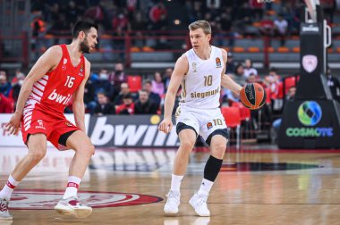 Euroleague 'de FC Bayern Münih' ten 10 OGNJEN JARAMAZ, 28. Round, Olympiacos Pire ve FC Bayern Münih arasında 9 Mart 2023 'te Atina, Yunanistan' da oynanan karşılaşma. - Fotoğraf: Stefanos Kyriazis / LiveMedi