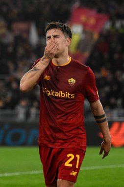 Paulo Dybala (AS Roma) UEFA Avrupa Ligi 2022-2023 futbol karşılaşması sırasında AS Roma ve Real Sociedad arasında 9 Mart 2022 'de Roma Olimpiyat Stadyumu' nda oynanmıştır. - Fotoğraf: Fabrizio Corradetti / LiveMedi