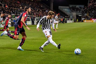 Ascoli Calcio 'dan Francesco Donati İtalya' nın başkenti Cagliari 'de oynanan maçta Cagliari Calcio' ya karşı Cagliari Calcio maçında, 10 Mart 2023 - Fotoğraf: Luigi Can