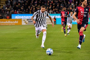 Ascoli Calcio 'dan Francesco Forte İtalya' nın başkenti Cagliari 'de oynanan maçta Cagliari Calcio' ya karşı Cagliari Calcio maçında, 10 Mart 2023 - Fotoğraf: Luigi Can