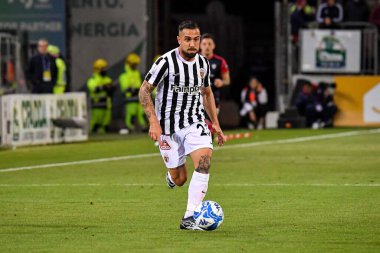 Ascoli Calcio takımından Marcello Falzerano İtalya 'nın başkenti Cagliari' de oynanan maçta Cagliari Calcio 'ya karşı Cagliari Calcio maçında, 10 Mart 2023 - Fotoğraf: Luigi Can