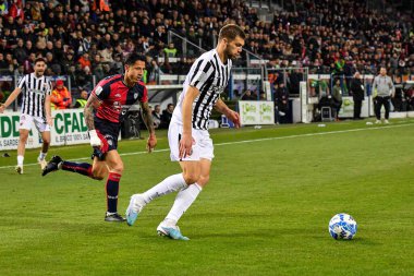 Ascoli Calcio takımından Lorenco Simiç İtalya 'nın başkenti Cagliari' de oynanan maçta Cagliari Calcio 'ya karşı Cagliari Calcio maçında, 10 Mart 2023 - Fotoğraf: Luigi Can